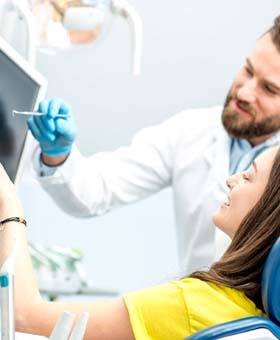 Dental implant consultation in Mangum